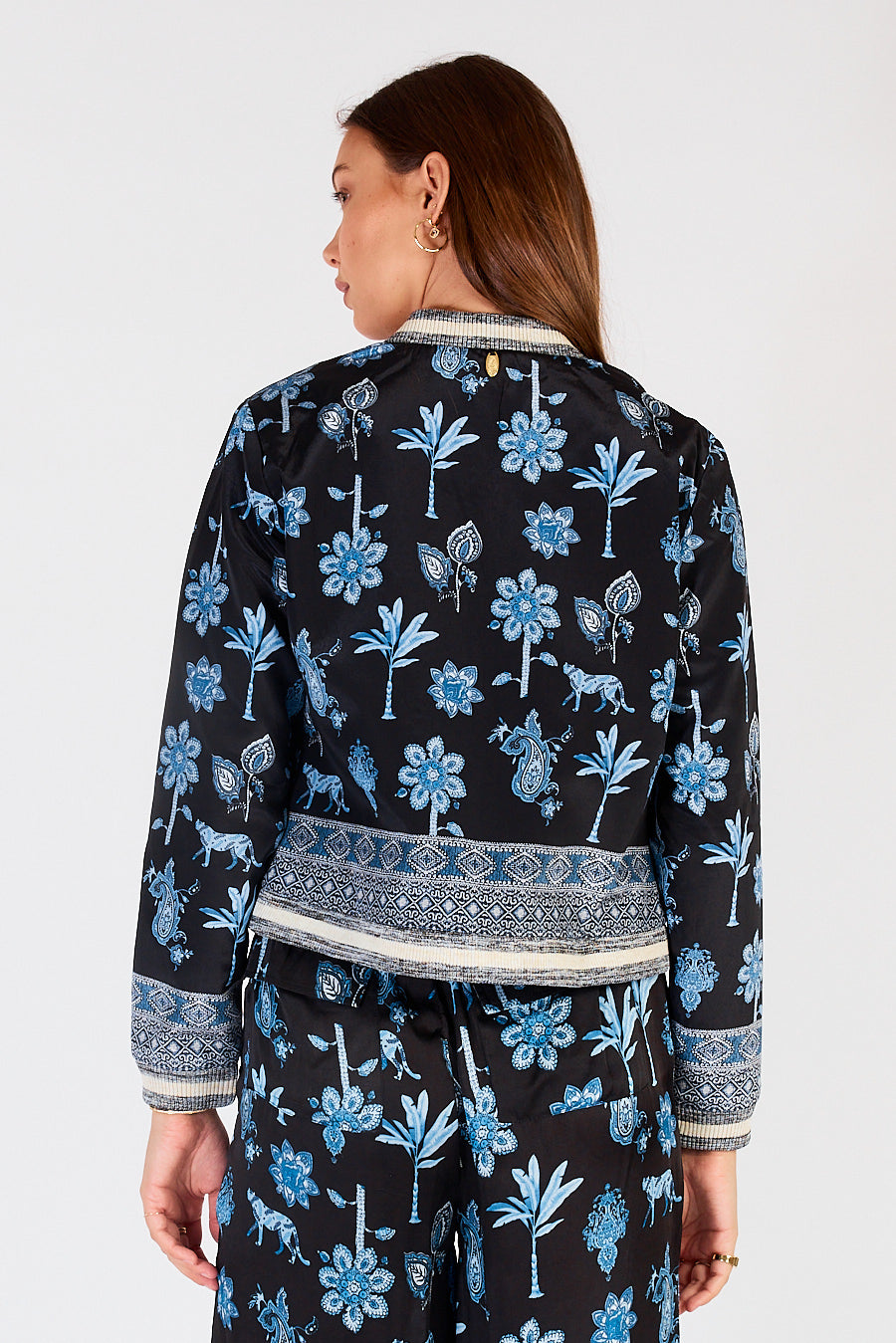 Rubyyaya: Artefact Jacket